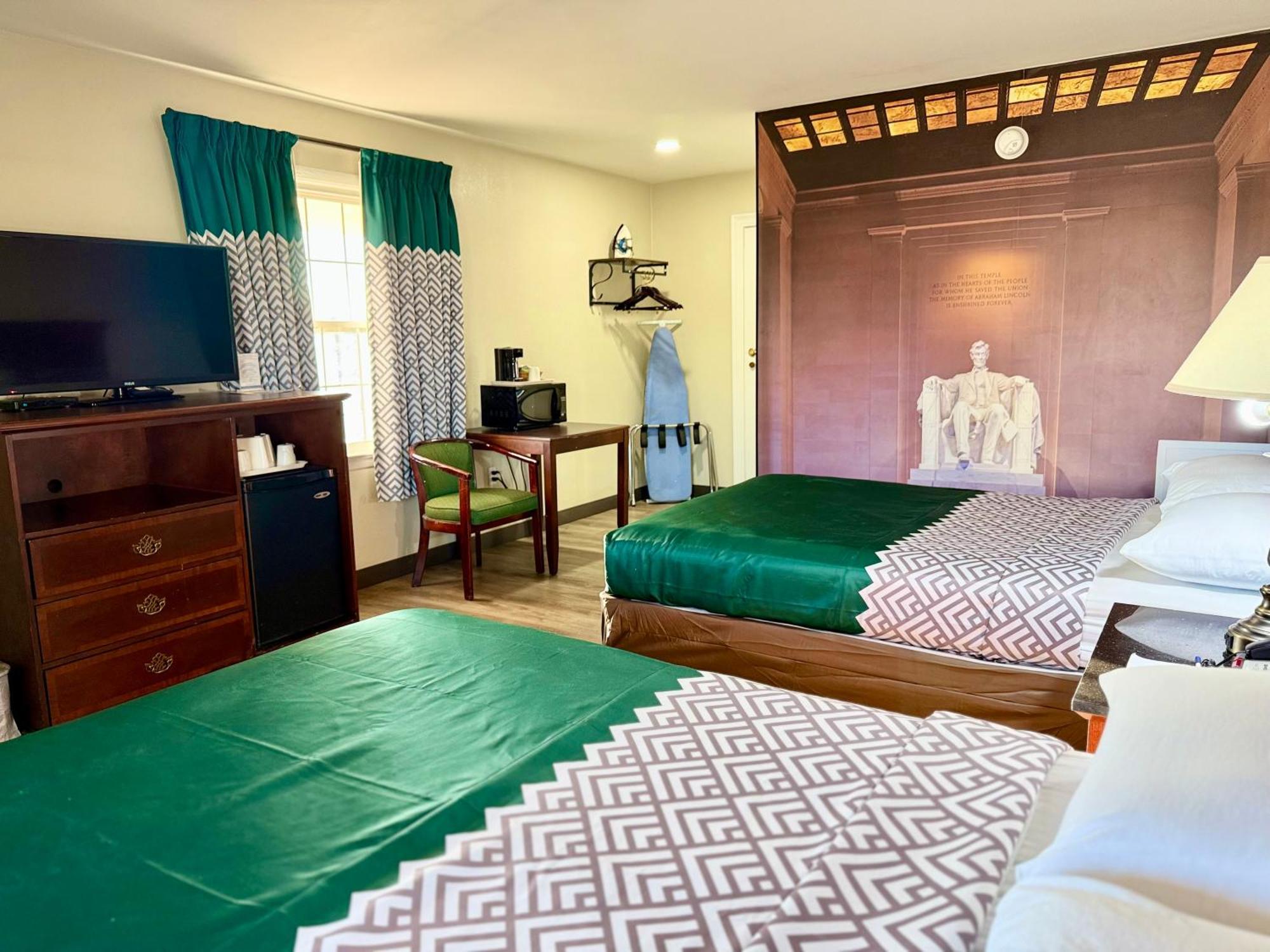 Governor House Inn Arlington/Фолс Черч Экстерьер фото